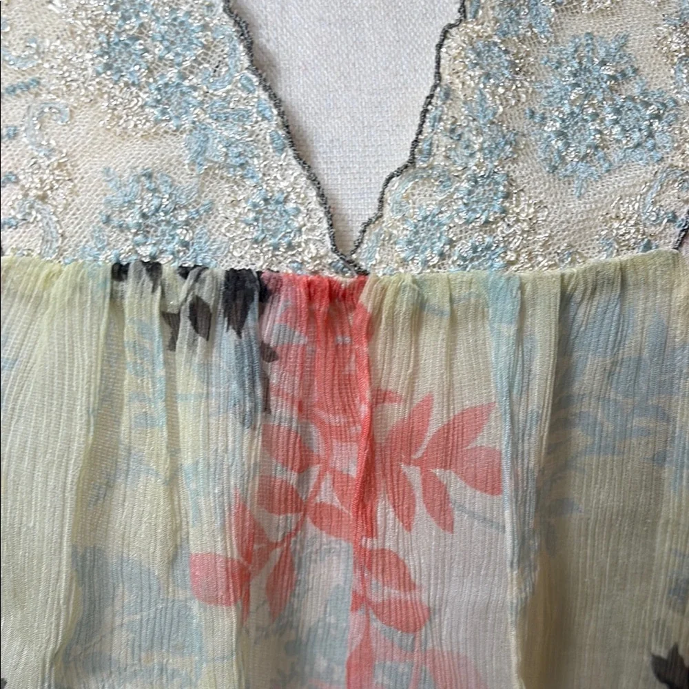 Paul & Joe Boho Silk Chiffon Floral Short Sleeve Blouse size L - Picture 5 of 11